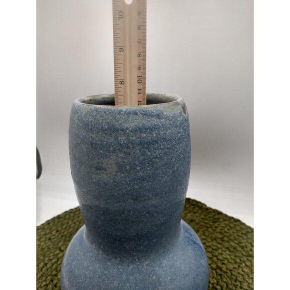 Handcrafted Blue Pottery Vase Signed  7 1/2" Tall With Wide Round Base & Narrow - Picture 4 of 8